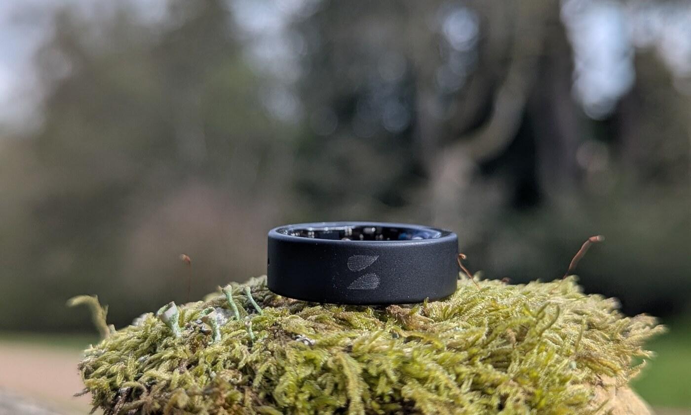 SparkRing voice-capture smart ring, outdoors